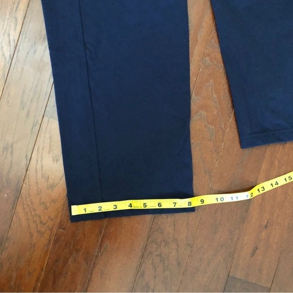 Lululemon athletica wide leg pants size 2 navy pockets - Picture 7 of 9